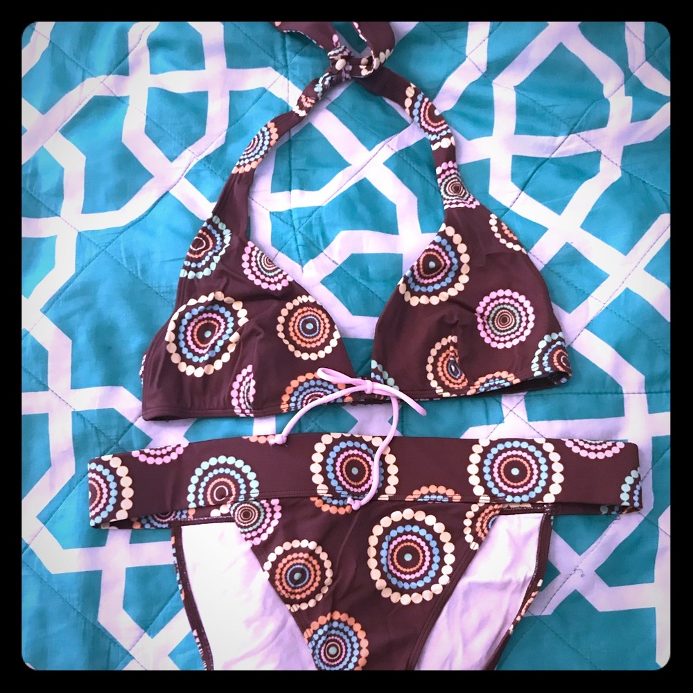 Victoria’s Secret 2 piece bathing suit.